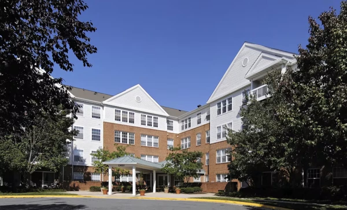 photos-and-video-of-kendrick-court-in-herndon-va